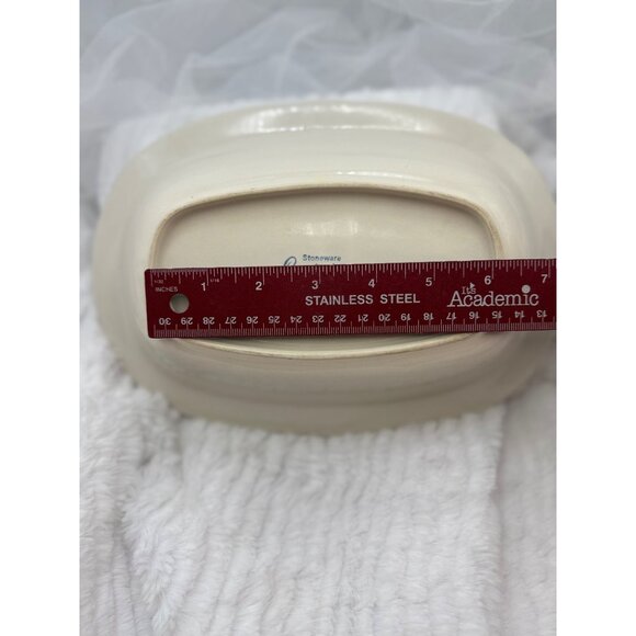 Cumberland Brambleberry Stoneware Oval Serving Dish 10 Inch - Picture 9 of 11